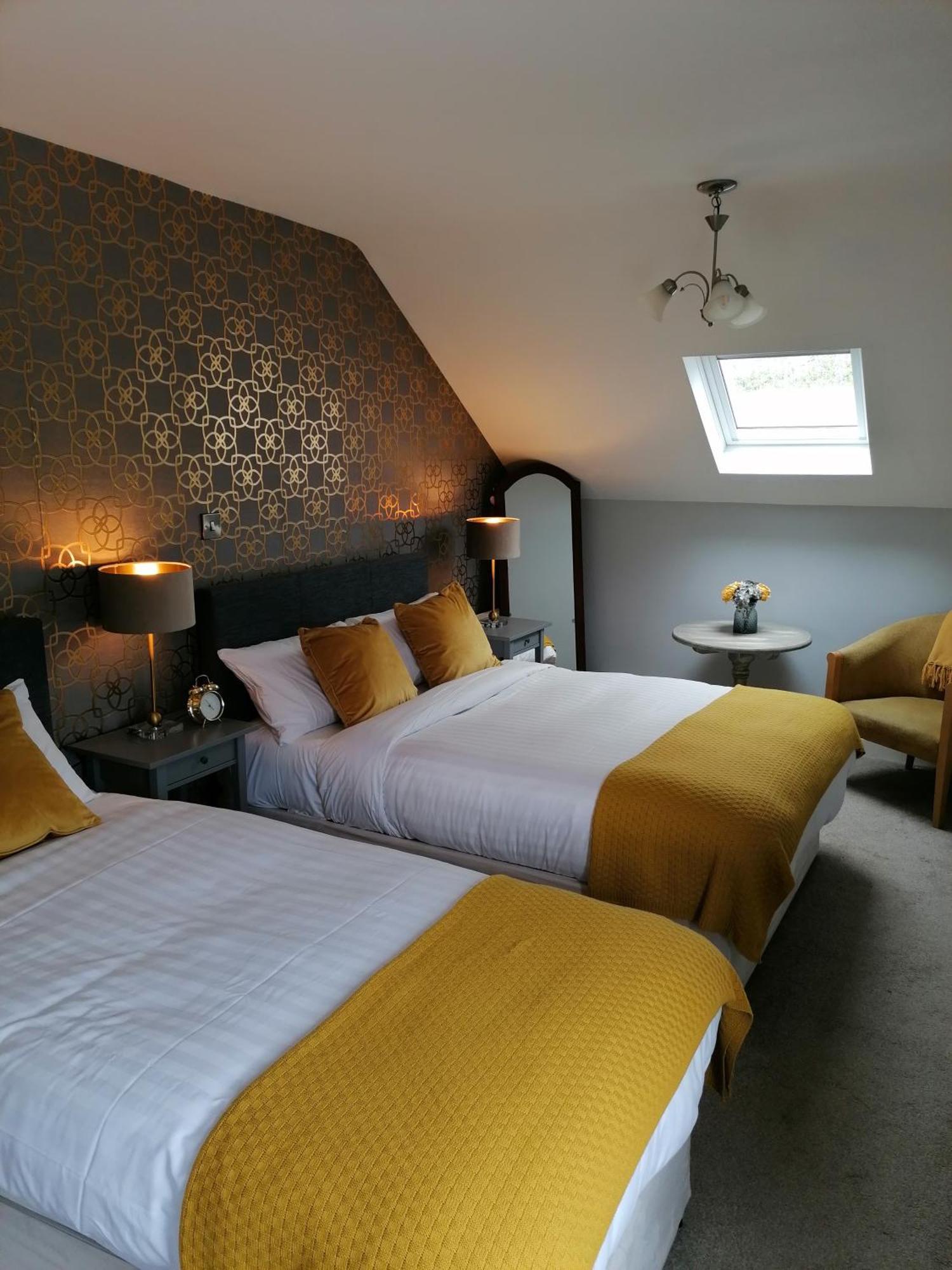 Wild Atlantic Lodge Bed & Breakfast Лехинч Номер фото